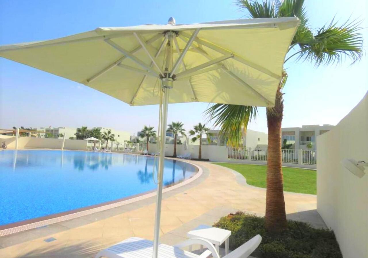 Bermuda Villas Holiday Home Рас-эль-Хайма Экстерьер фото